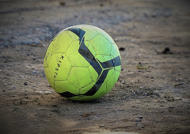 阵容深度被 阵容深度被